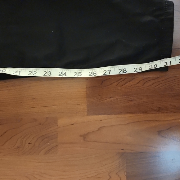 Black Guess Skinny Jeans - Picture 8 of 8